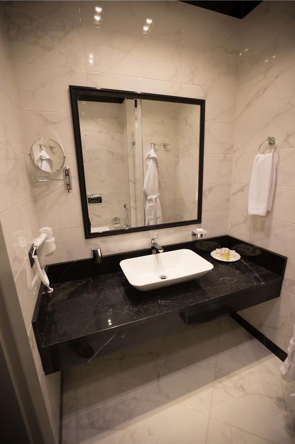 Seven Rooms Boutique Hotel บากู ภายนอก รูปภาพ
